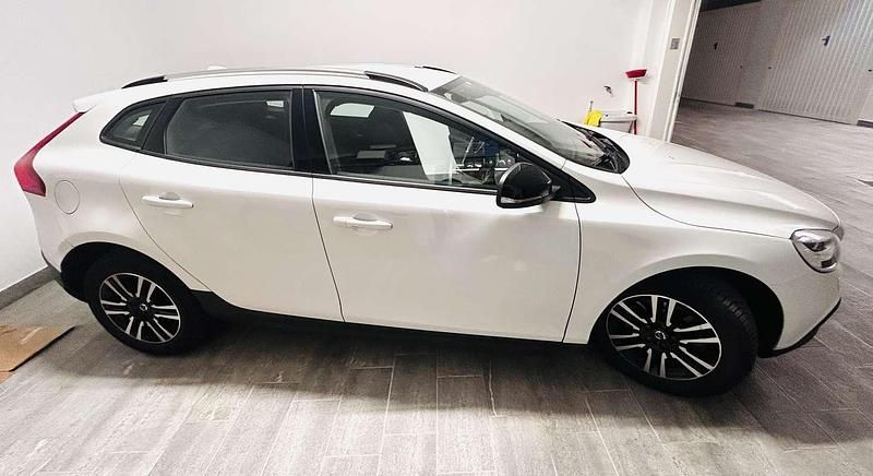 Usata Volvo V40 CC 120 CV (88 kW) 2018 Station wagon