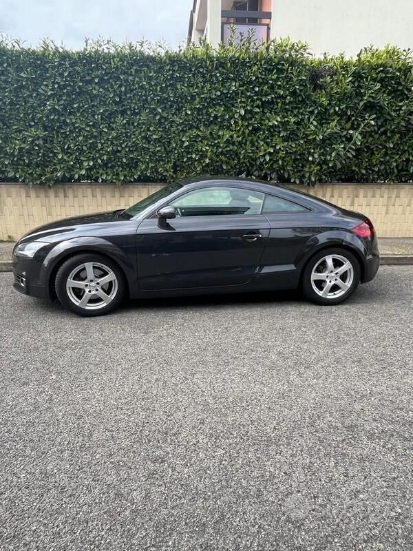 Usata Audi TT 160 CV (117 kW) 2011 Coupé