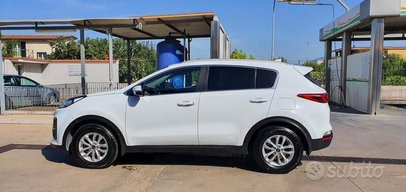 Bianco Usata 2021 Kia Sportage SUV | 17.499 € (Ottimo prezzo) - Immagine 1/4