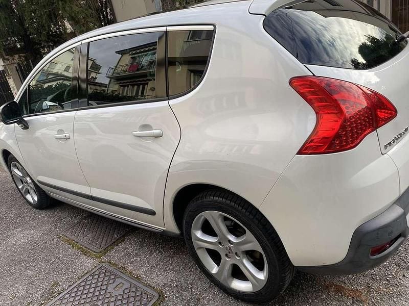 Usata Peugeot 3008 Allure 114 CV (83 kW) 2013 Bianco Station wagon
