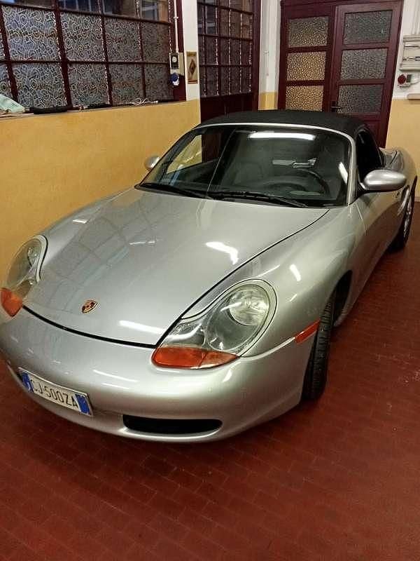 Usata Porsche 986 Boxster 204 CV (150 kW) 1996 Grigio Cabrio