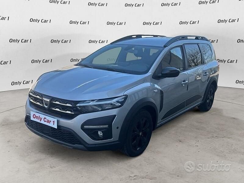 Usata Dacia Jogger Extreme 101 CV (74 kW) 2022 Grigio Monovolume