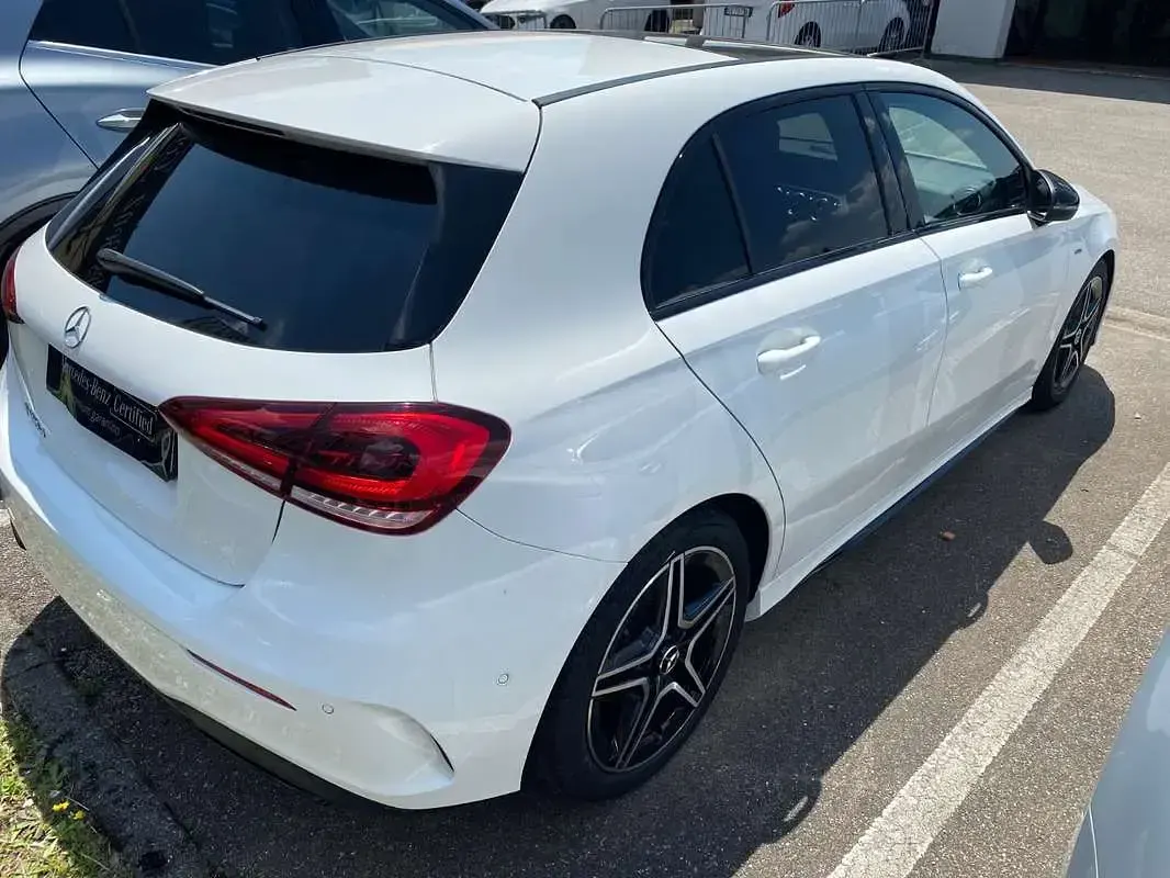 Usata Mercedes A180 Premium 116 CV (85 kW) 2021 Bianco Berlina