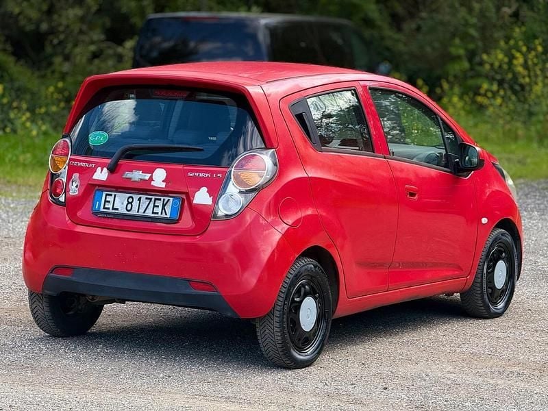 Usata Chevrolet Spark 68 CV (50 kW) 2012 Rosso Utilitaria
