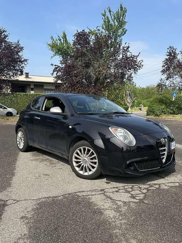 Usata Alfa Romeo MiTo Impression 70 CV (51 kW) 2015 Nero Utilitaria