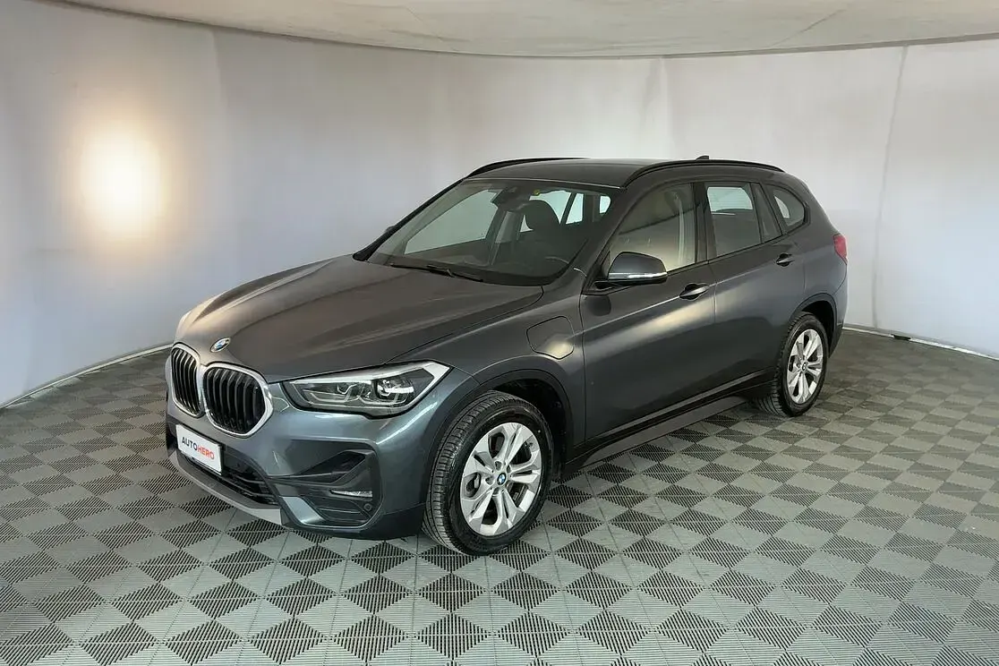 Gebraucht BMW X1 Advantage 220 PS (161 kW) 2021 SUV