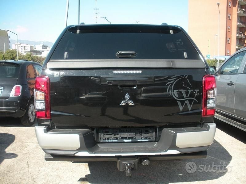 Usata Mitsubishi L200 Intense 150 CV (110 kW) 2022 Nero Pick-up