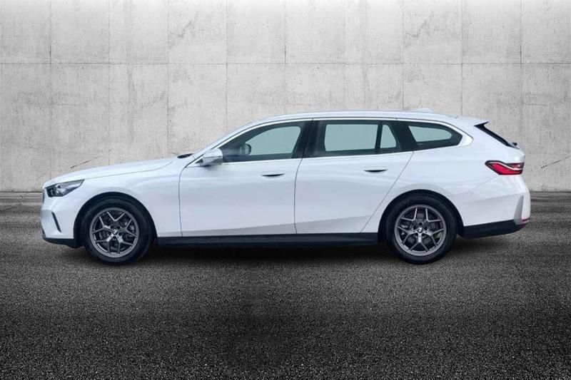 Usata BMW 520 197 CV (144 kW) 2025 Bianco Station wagon