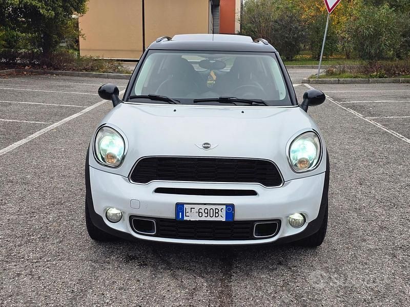 Usata Mini Cooper S Countryman 184 CV (135 kW) 2010 Bianco SUV