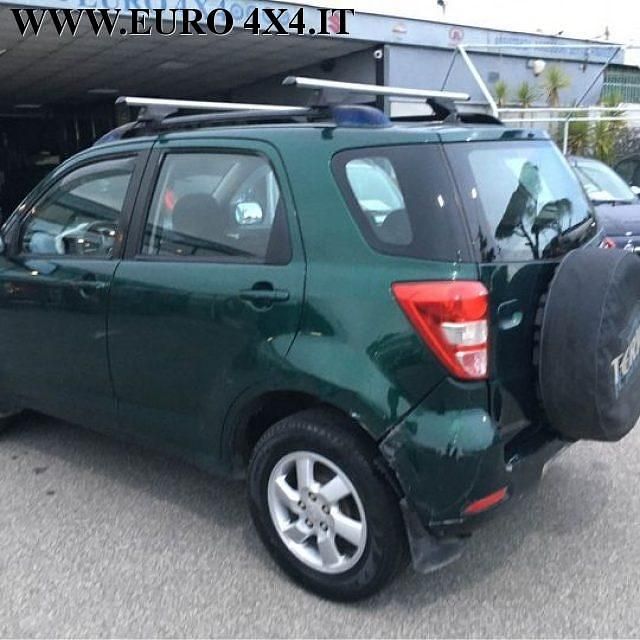 Usata Daihatsu Terios 105 CV (77 kW) 2008 Verde SUV