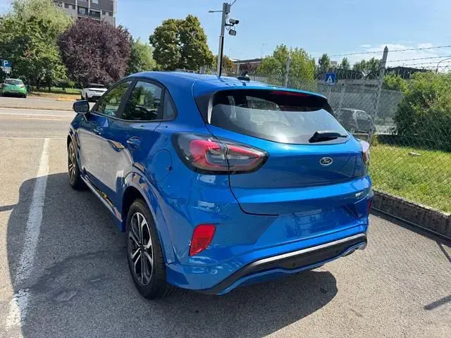 Usata Ford Puma ST-Line 125 CV (91 kW) 2023 Blu metallizzato SUV