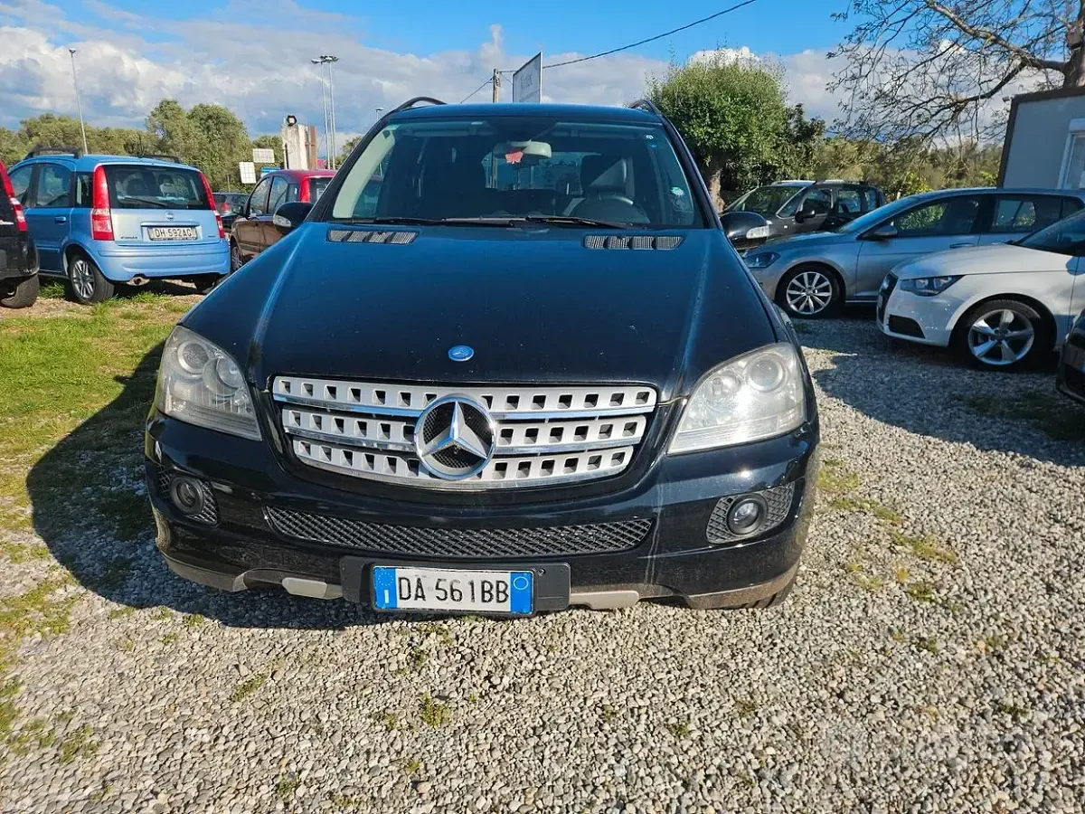 Usata Mercedes ML280 190 CV (139 kW) 2006 Nero SUV