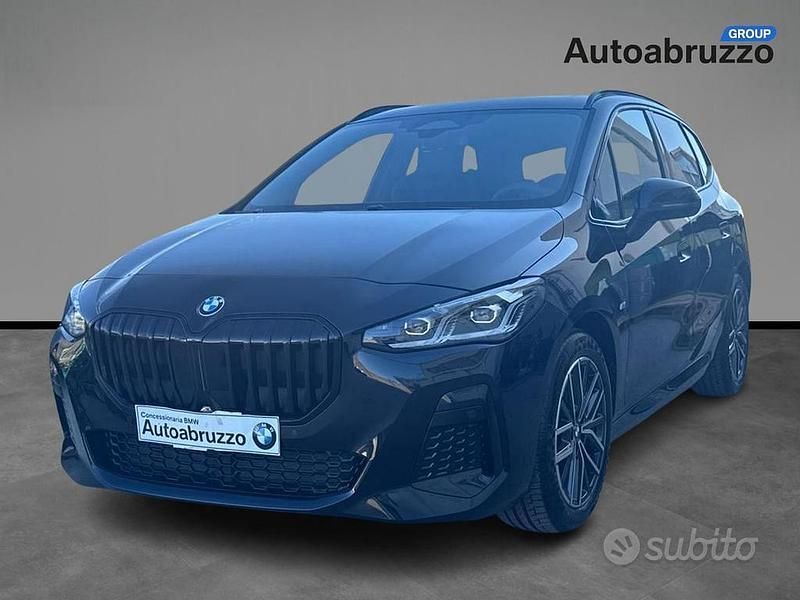 Nero Nuova 2025 BMW 218 Active Tourer M Sport Monovolume | 41.900 € (Cara) - Immagine 1/4