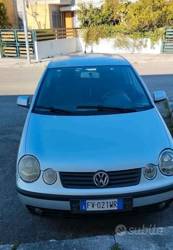 Usata VW Polo 75 CV (55 kW) 2005 Grigio Coupé