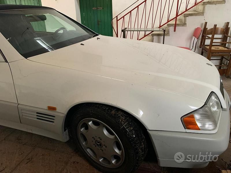Usata Mercedes SL320 231 CV (169 kW) 1994 Bianco Cabrio