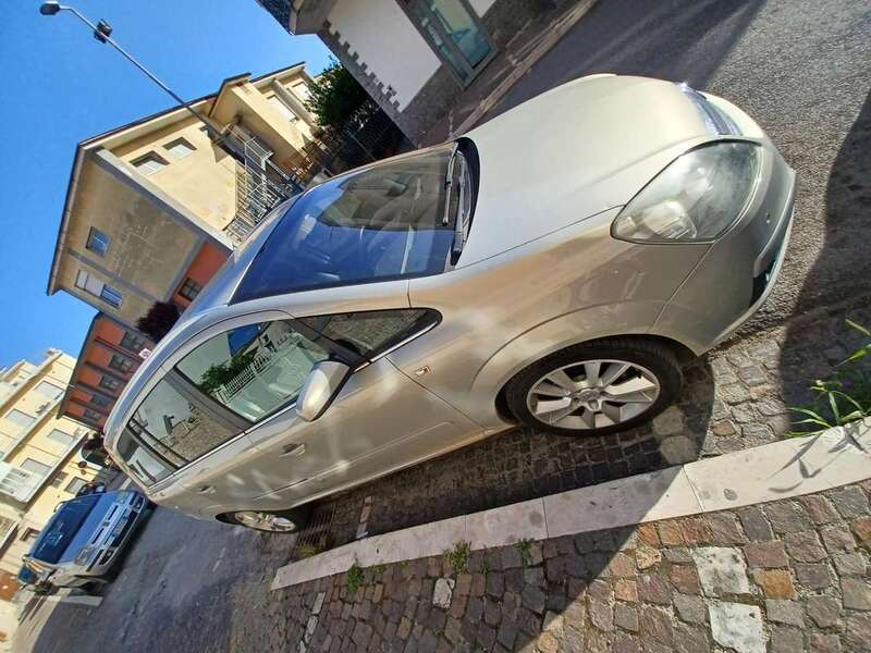 Usato 2007 Opel Zafira 1.8 LPG_Hybrid 140 CV (4.500 €)