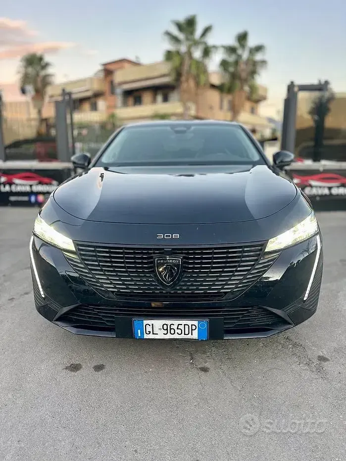 Usata Peugeot 308 Allure 131 CV (96 kW) 2023 Nero Berlina