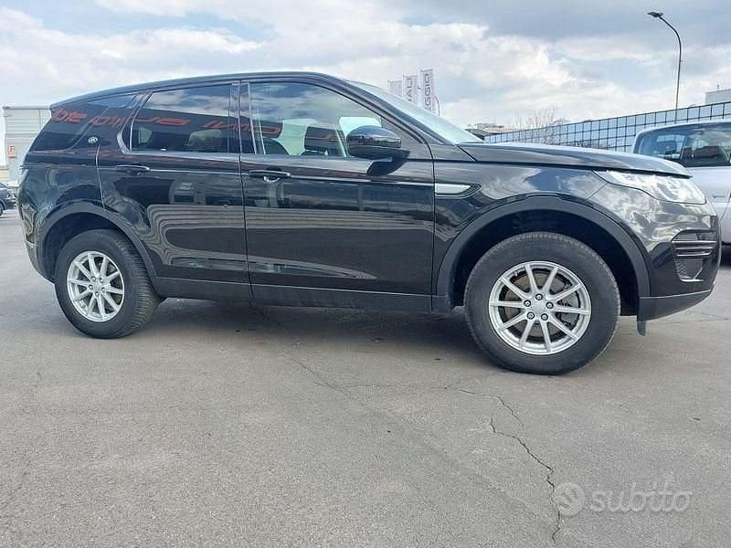 Usata Land Rover Discovery Pure 150 CV (110 kW) 2016 Nero SUV