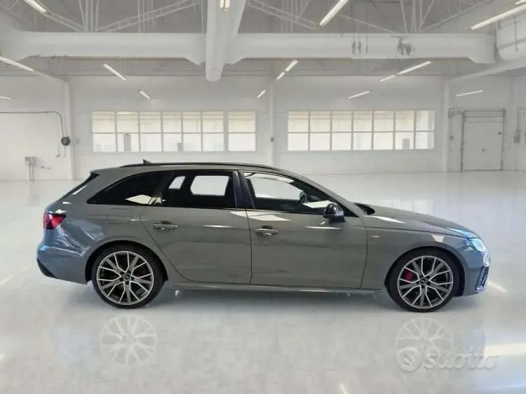 Usata Audi A4 S-Line 204 CV (150 kW) 2021 Grigio Station wagon