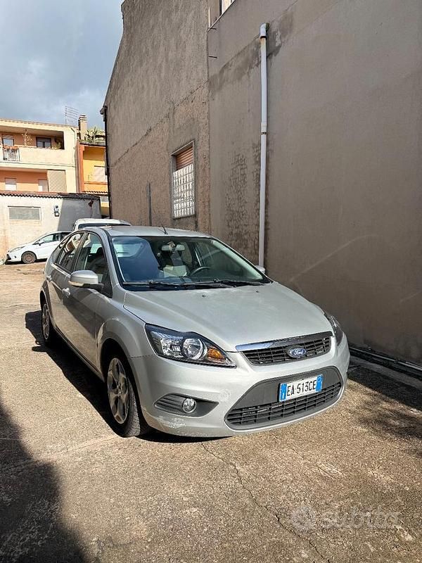 Usata Ford Focus 90 CV (66 kW) 2010 Berlina