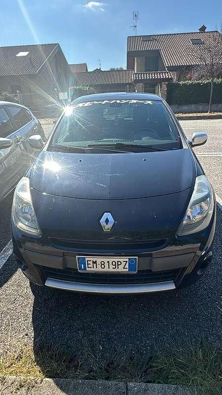Usata Renault Clio IV 75 CV (55 kW) 2012 Berlina