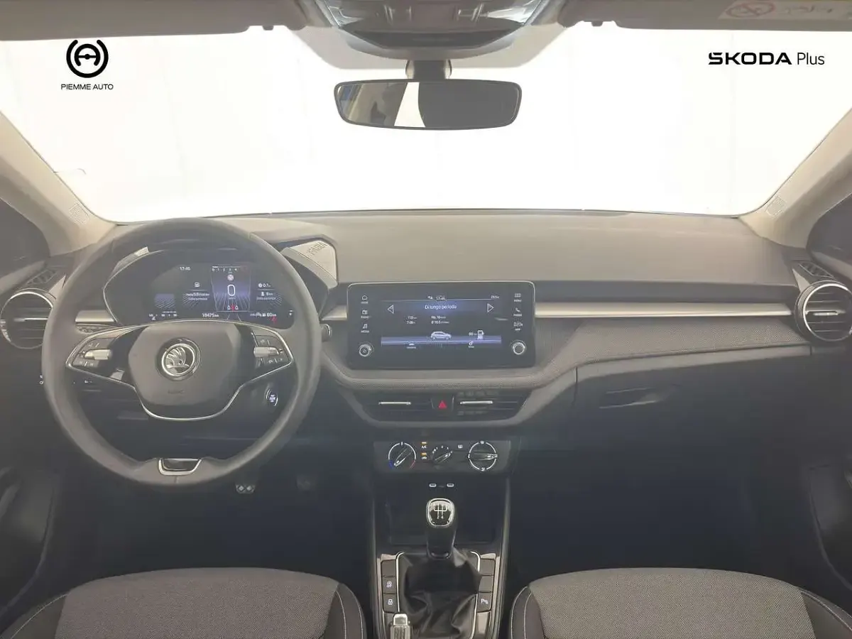 Usata Skoda Fabia 80 CV (58 kW) 2024 Blu/azzurro Utilitaria