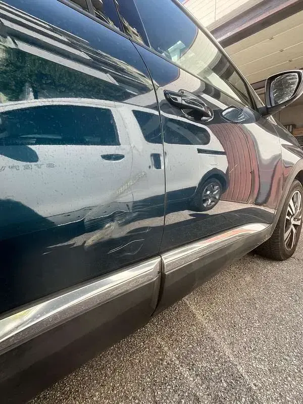Usata Peugeot 5008 Allure 131 CV (96 kW) 2023 Blu/azzurro SUV