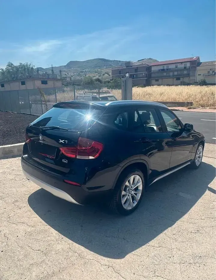 Usata BMW X1 Comfort Edition 143 CV (105 kW) 2012 Nero SUV