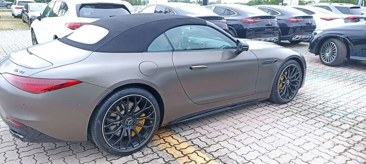 Usata Mercedes SL43 AMG AMG Line Premium Plus 385 CV (283 kW) 2024 Cabrio