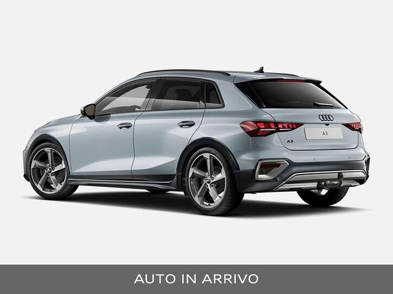 Nuova Audi A3 150 CV (110 kW) 2026 Grigio freccia perla Berlina