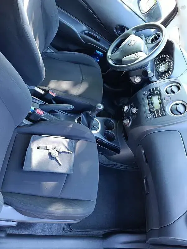 Usata Nissan Note Tekna 80 CV (58 kW) 2015 Grigio Utilitaria