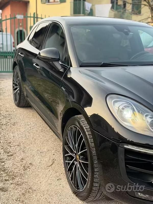 Usata Porsche Macan 250 CV (183 kW) 2015 Nero SUV