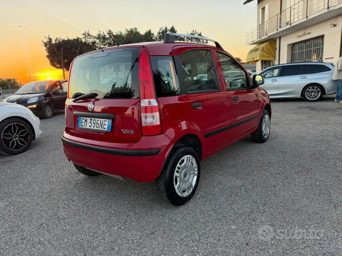 Usata Fiat Panda Dynamic 77 CV (56 kW) 2012 Utilitaria