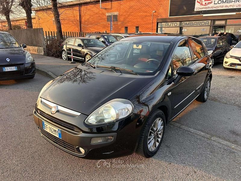 Usata Fiat Punto Evo Active 69 CV (50 kW) 2011 Nero Utilitaria
