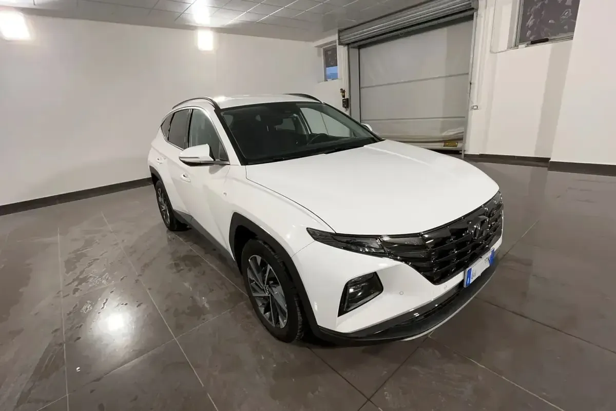 Usata Hyundai Tucson 136 CV (100 kW) 2024 Atlas white SUV
