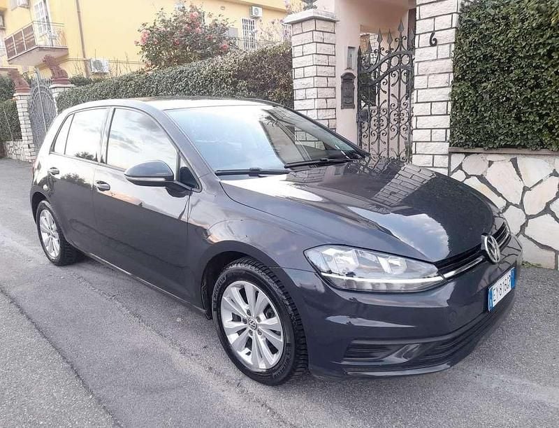 Usata VW Golf VII Comfortline 110 CV (80 kW) 2015 Berlina