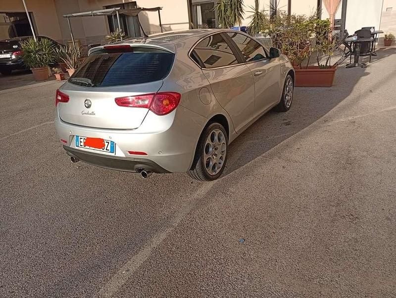 Usata Alfa Romeo Giulietta Distinctive 170 CV (125 kW) 2011 Berlina