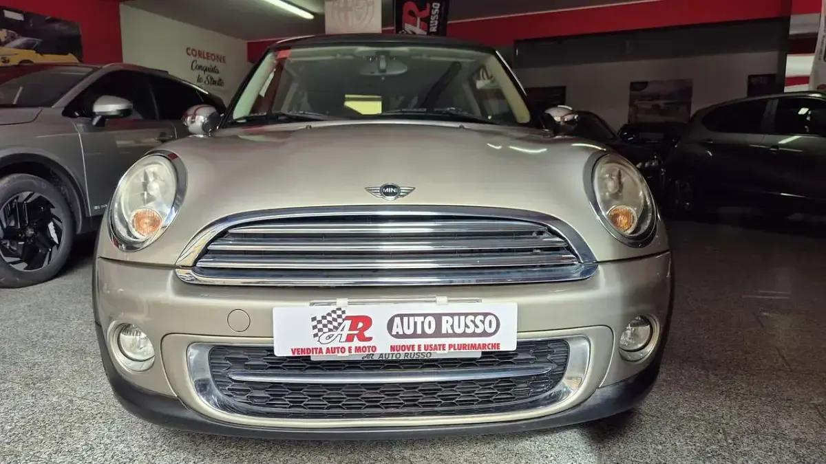 Usata Mini Cooper D 110 CV (80 kW) 2011 Other Utilitaria