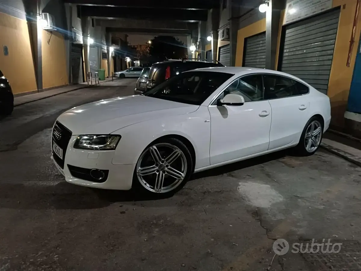 Usata Audi A5 Sportback Sport 239 CV (175 kW) 2010 Bianco Utilitaria