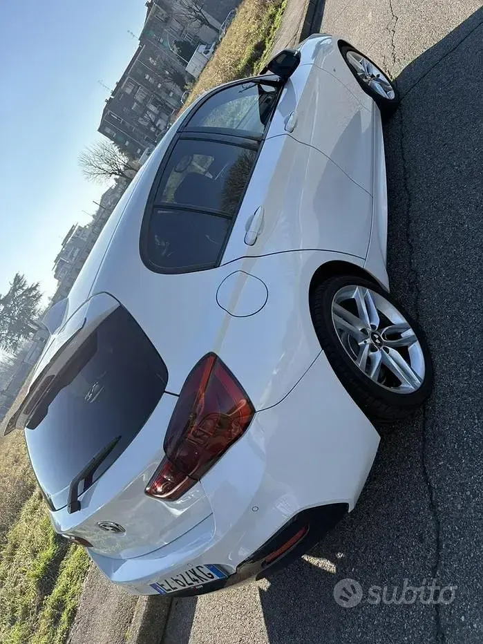 Usata BMW 118 M Sport 150 CV (110 kW) 2015 Bianco Utilitaria