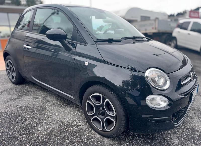Nero Usata 2022 Fiat 500 Club Berlina | 8490 € (Super prezzo) - Immagine 1/4