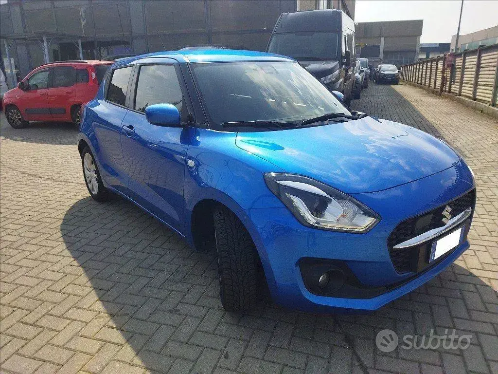 Usata Suzuki Swift 90 CV (66 kW) 2021 Bluazzurro Utilitaria