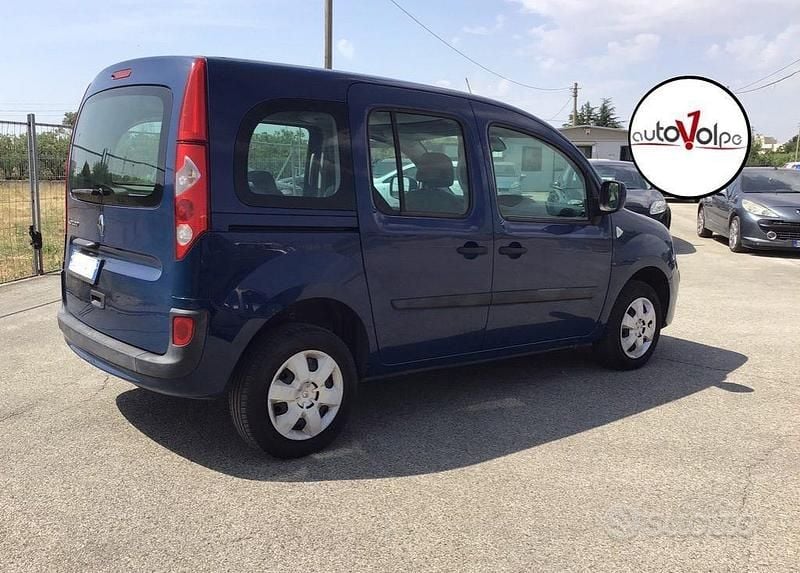 Usata Renault Kangoo 86 CV (63 kW) 2009 Blu Monovolume