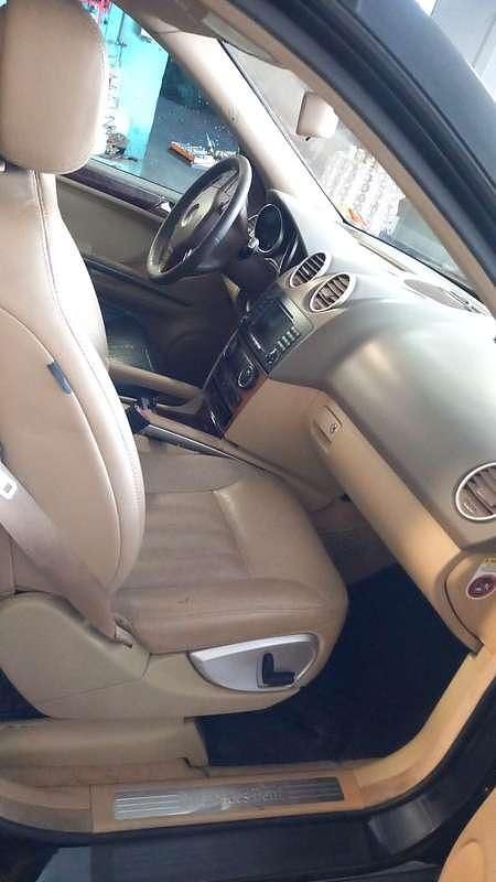 Usata Mercedes ML320 224 CV (164 kW) 2008 Nero SUV