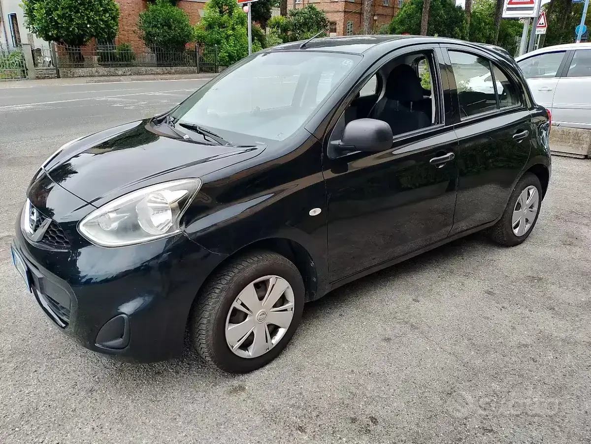 Usata Nissan Micra 80 CV (58 kW) 2016 Nero Utilitaria