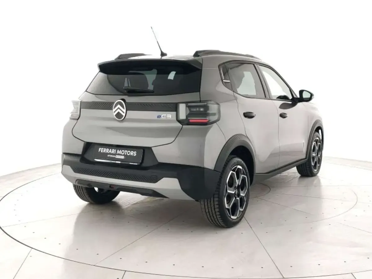 Usata Citroën e-C3 52 kW (72 CV) 2025 Mercury grey metallizzato SUV
