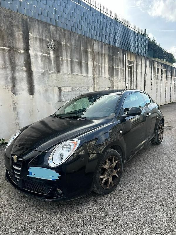 Nero Usata 2009 Alfa Romeo MiTo Due volumi | 1800 € (Super prezzo) - Immagine 1/4