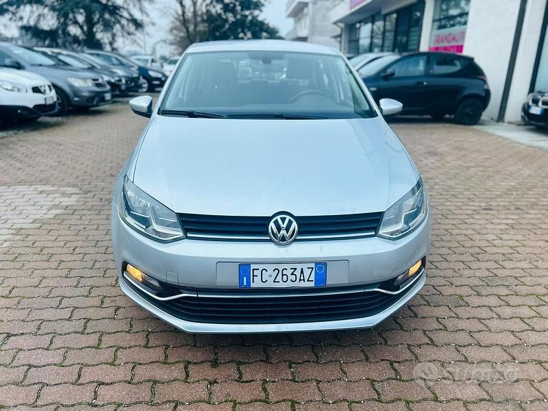 Usata VW Polo 90 CV (66 kW) 2016 Grigio Berlina