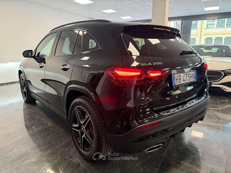 Nuova Mercedes GLA45 AMG AMG Line Premium Plus 224 CV (164 kW) 2025 Nero SUV