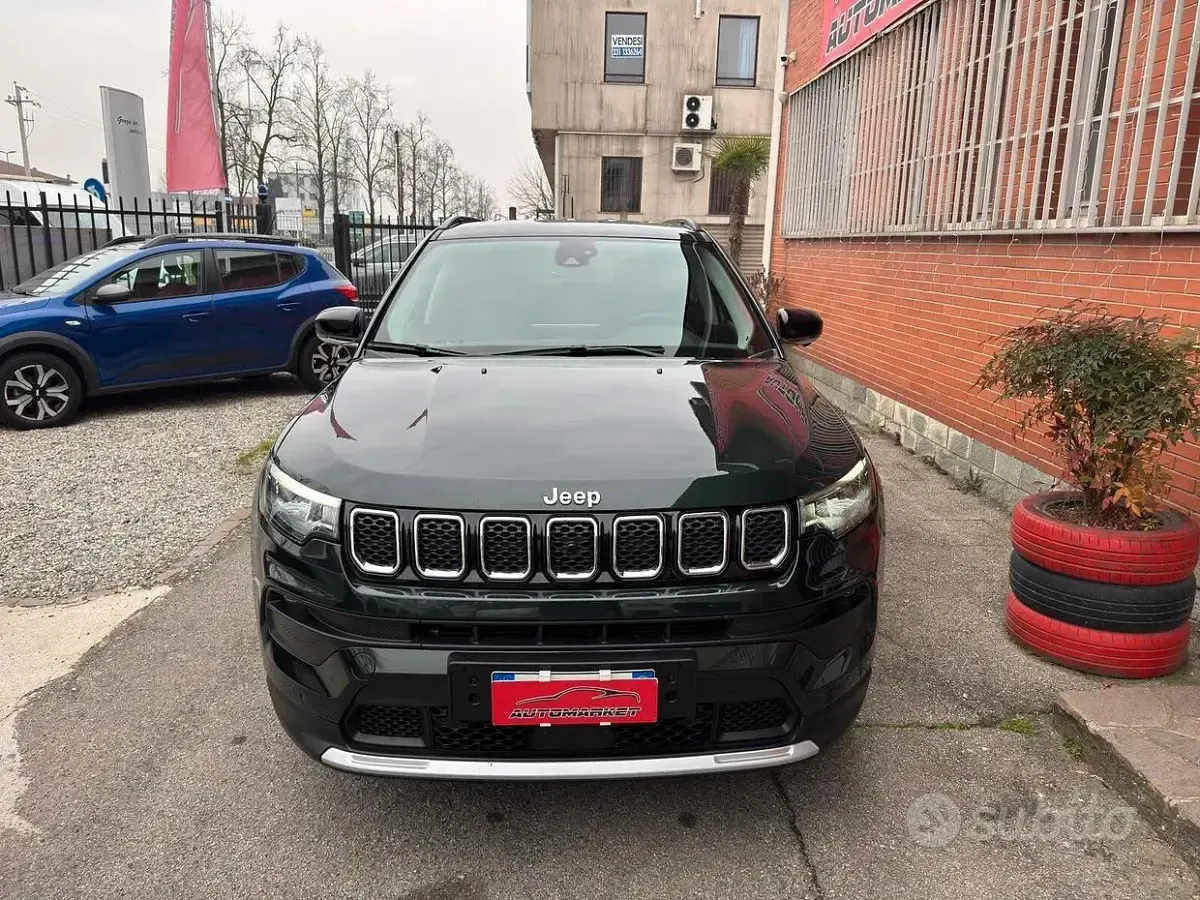 Usata Jeep Compass Limited 131 CV (96 kW) 2021 Verde SUV